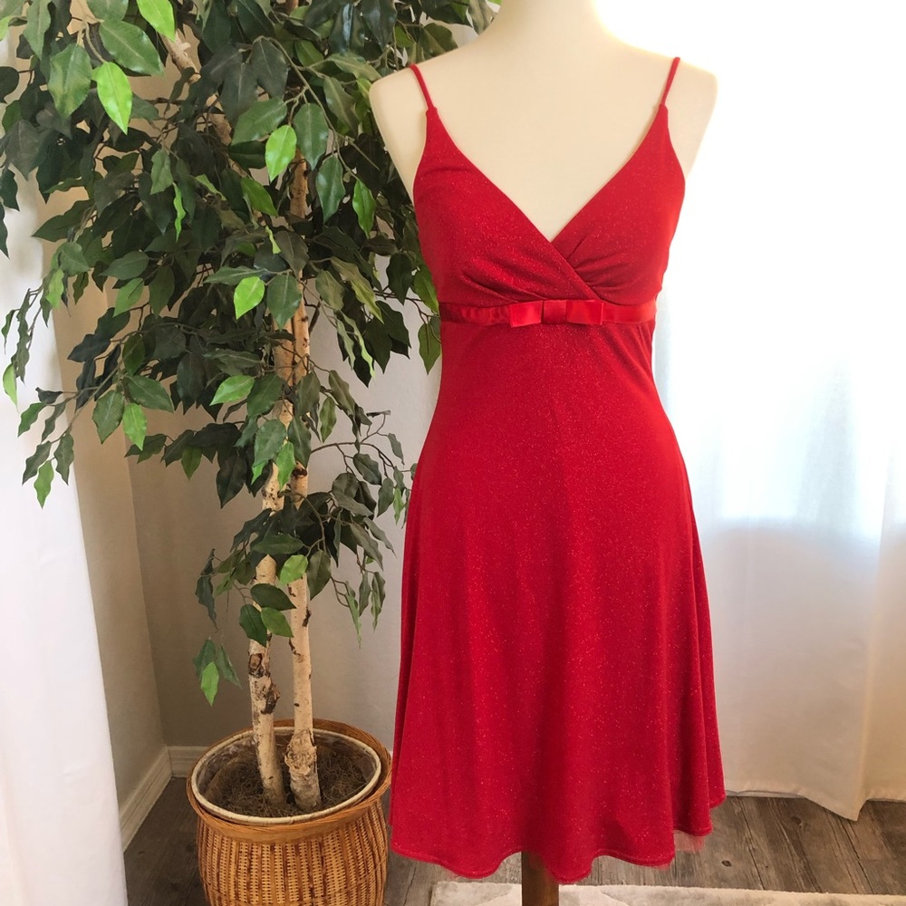 City Triangles M Dress Red Sparkle Semi Formal D